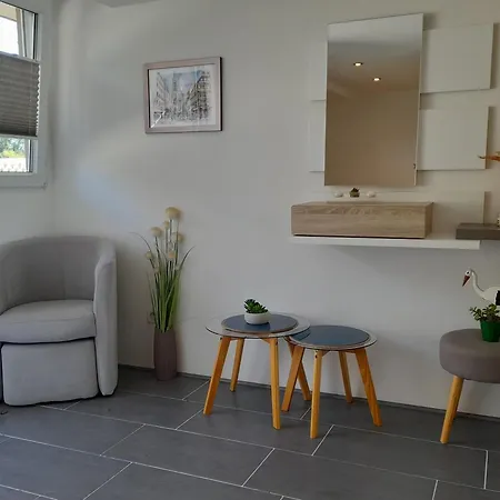 Petit Havre De Paix Alsacien Avec Piscine Apartmán *