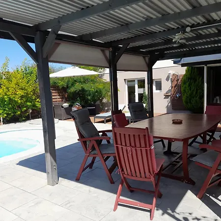Petit Havre De Paix Alsacien Avec Piscine *